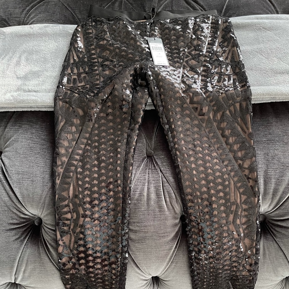 ***BRAND NEW*** BCBG Maxazria (sz M)